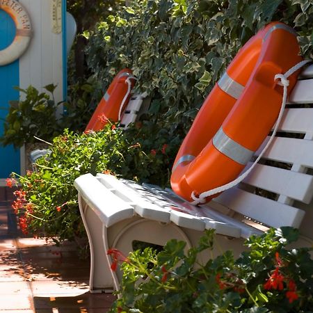 Hotel Villa Dei Fiori - Sul Mare Con Piscina Viserbella di Rimini Exteriér fotografie