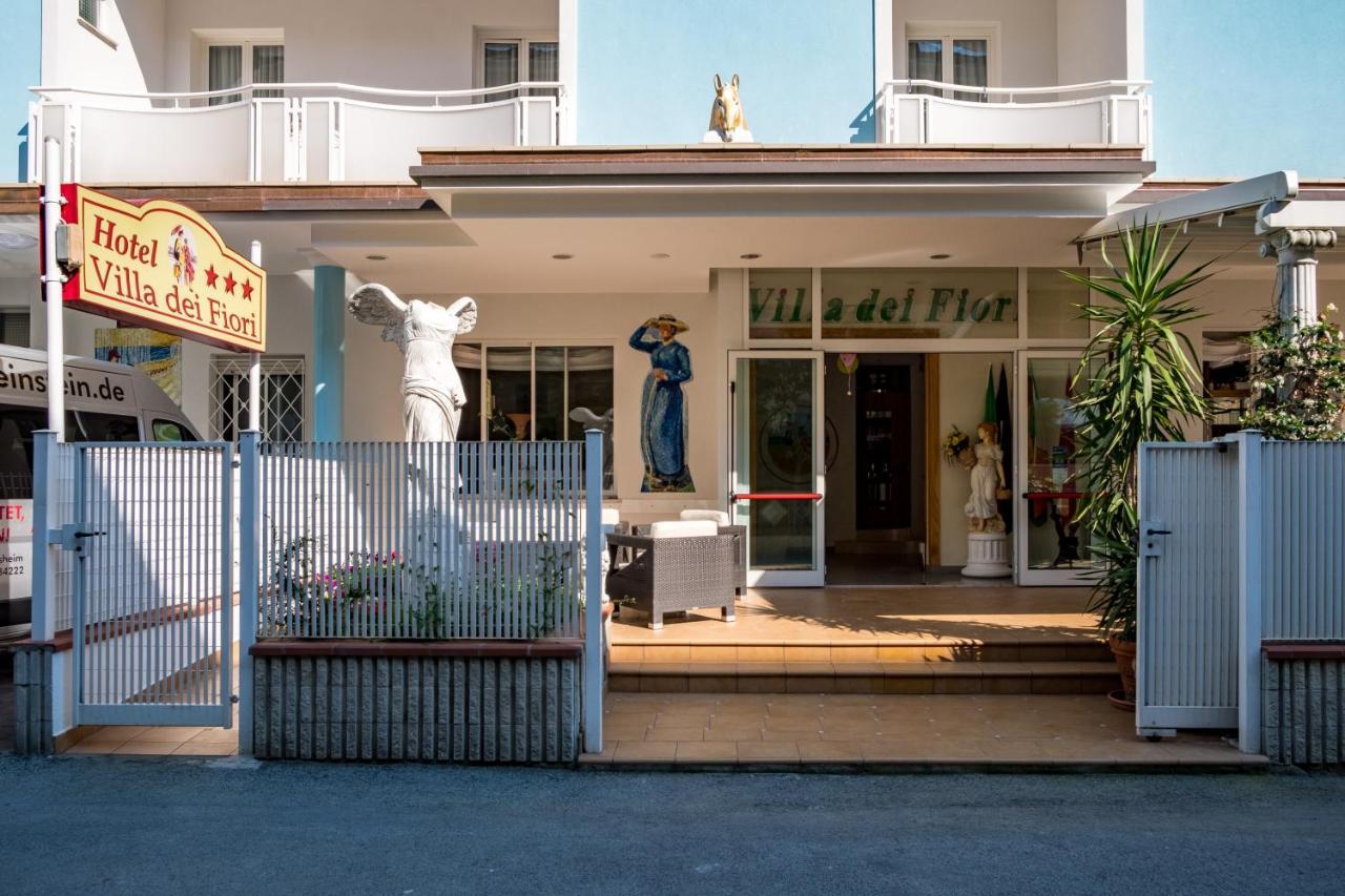 Hotel Villa Dei Fiori - Sul Mare Con Piscina Viserbella di Rimini Exteriér fotografie